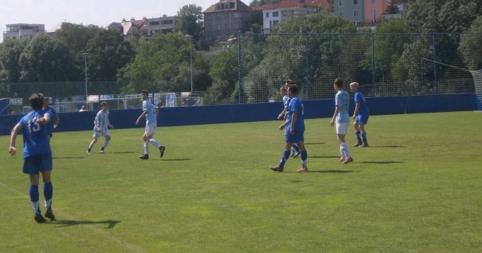 Ve 20. kole Pražského přeboru mladšího dorostu jsme v neděli 3. 5. 2018 zajížděli na hřiště ABC Braník.