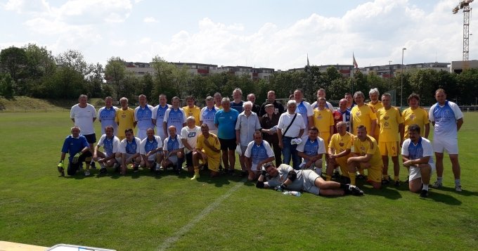 V rámci oslav 90.let FC Zličín se odehrál v sobotu 15.6.2019 přátelský zápas mezi starou gardou našeho klubu a Pražské Dukly.