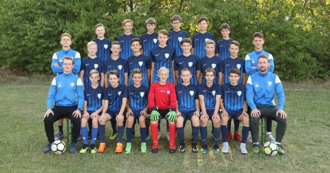 V dalším kole k nám zajížděl jeden z nejtěžších soupeřů v přeboru, tým Dukly JM. Do zápasu jsme nominovali i hráče ročníku 2003, neboť jsme tento zápas chtěli zvládnout, jak herně, tak také výsledkově.