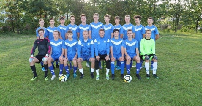 V netradičním čase, jsme ve čtvrtek 10.10. 2019 jsme v dohrávce 7.kola přeboru Prahy staršího dorostu přivítali mužstvo TJ Praga. Následně v neděli, v rámci 8.kola jsme hostili Záběhlickou ČAFku.