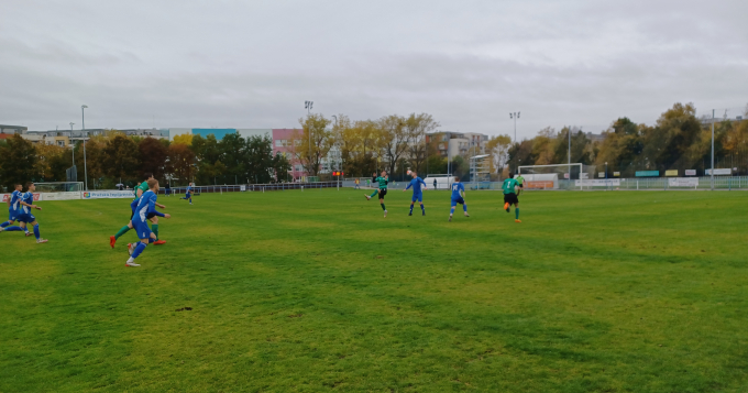 V 11. kole Pražského přeboru mužů jsme v sobotu 15. 10. 2022 hostili mužstvo AFK Slavoj Podolí