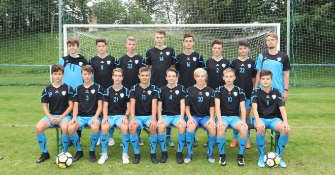 V prvním mistráku nás čekal soupeř z nejtěžších, Libuš. Minulý rok nám stejný soupeř uštědřil debakl 0:14. Kluci za rok udělali velký pokrok, stále nás ale sráží stejné chyby.